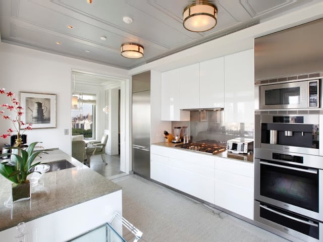 Alt tag for white+kitchen+modern+stainless+steel+appliances+50+million+dollar+real+estate+listing+new+york+city+modern