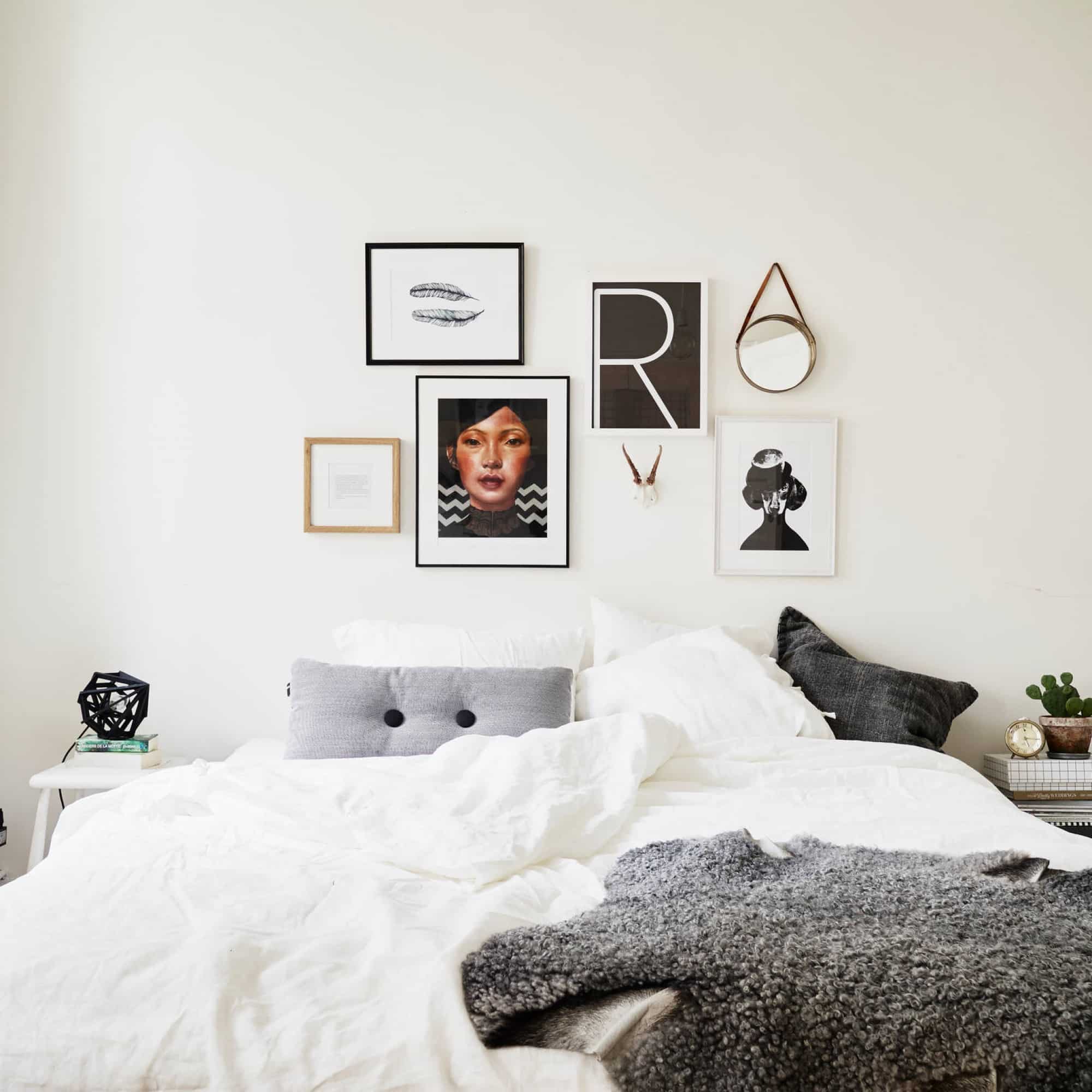 11 THINGS FOR SMART SMALL BEDROOM DESIGN - COCOCOZY