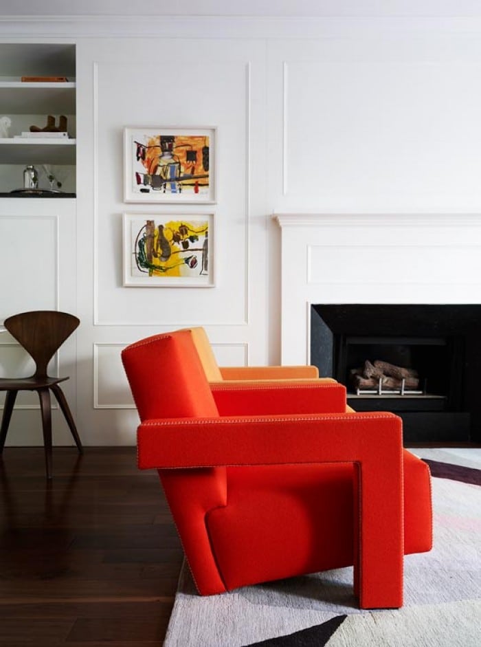 apartment-living-room-orange-side-chair-modern-rug-new-york-arent-pyke-cococozy