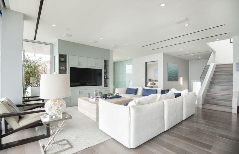 Malibu Modern Beach House Living Room Blue Built In Shelving