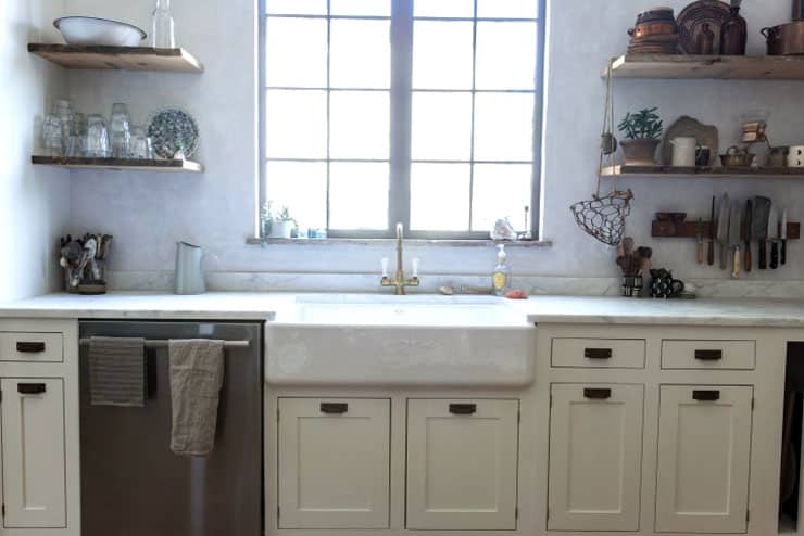 Rustic Country Kitchen Farmhouse Sink