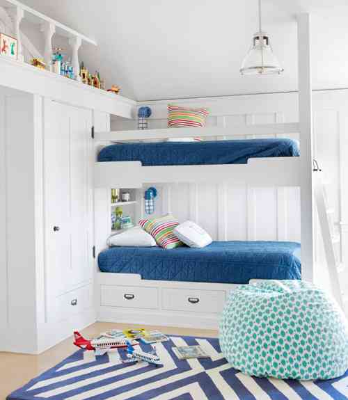 blue white bunk beds bunkrooms nautical