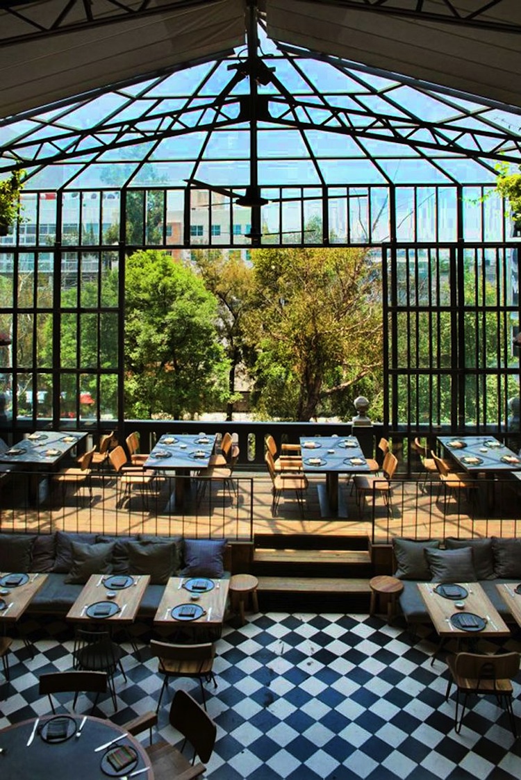 romita-comedor-mexico-city-restaurant-dining-room-window
