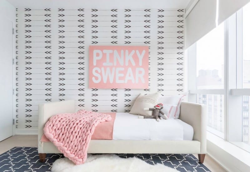 Girls Bedroom Arrow Wallpaper Pink White