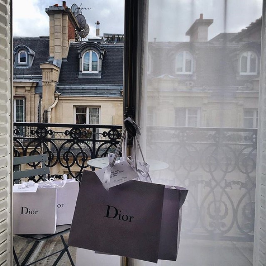 Paris Fashion Week Dior Shopping bags