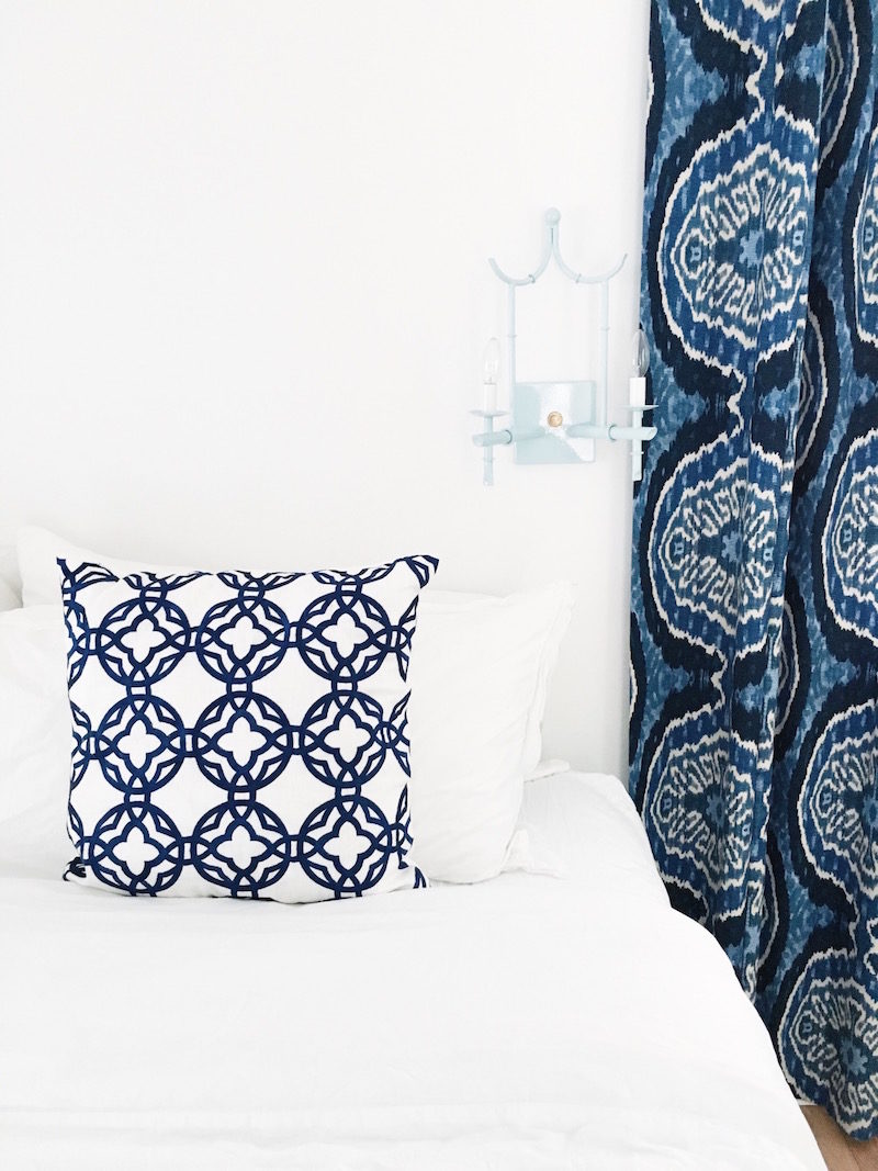 East Hampton Blue White Guest Bedroom Cococozy Pillows