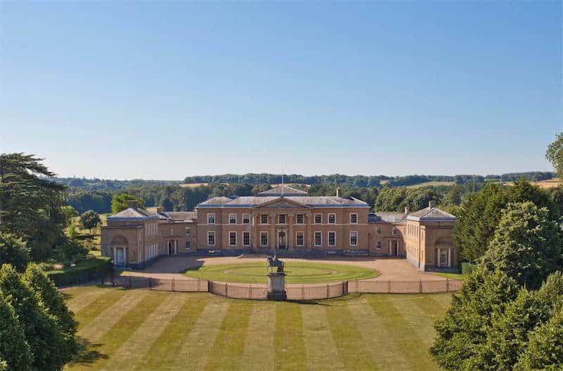 Hackwood Park UK Multi Million Dollar Castles Exterior
