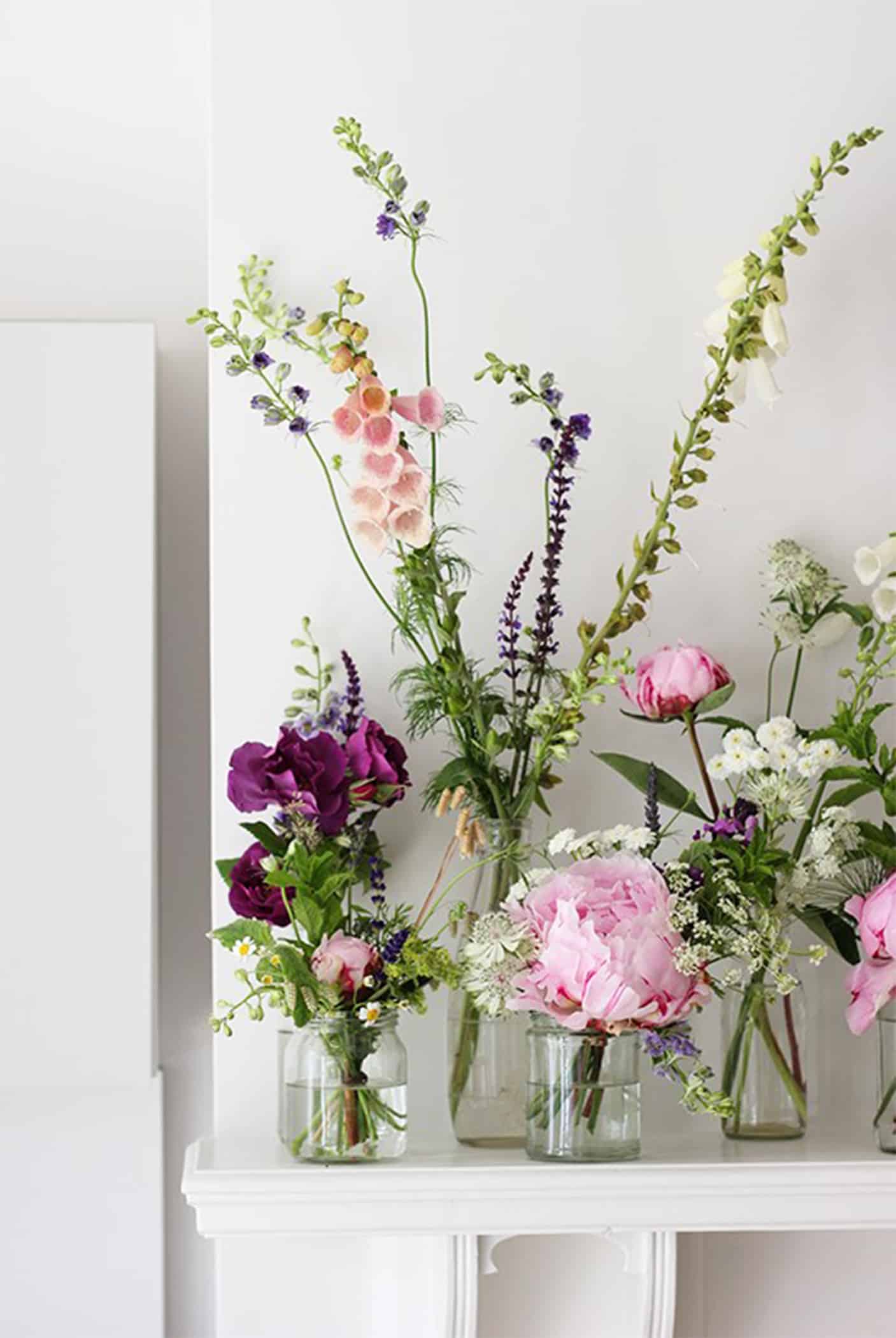 Everyday Easy Flower Arrangement Ideas | COCOCOZY