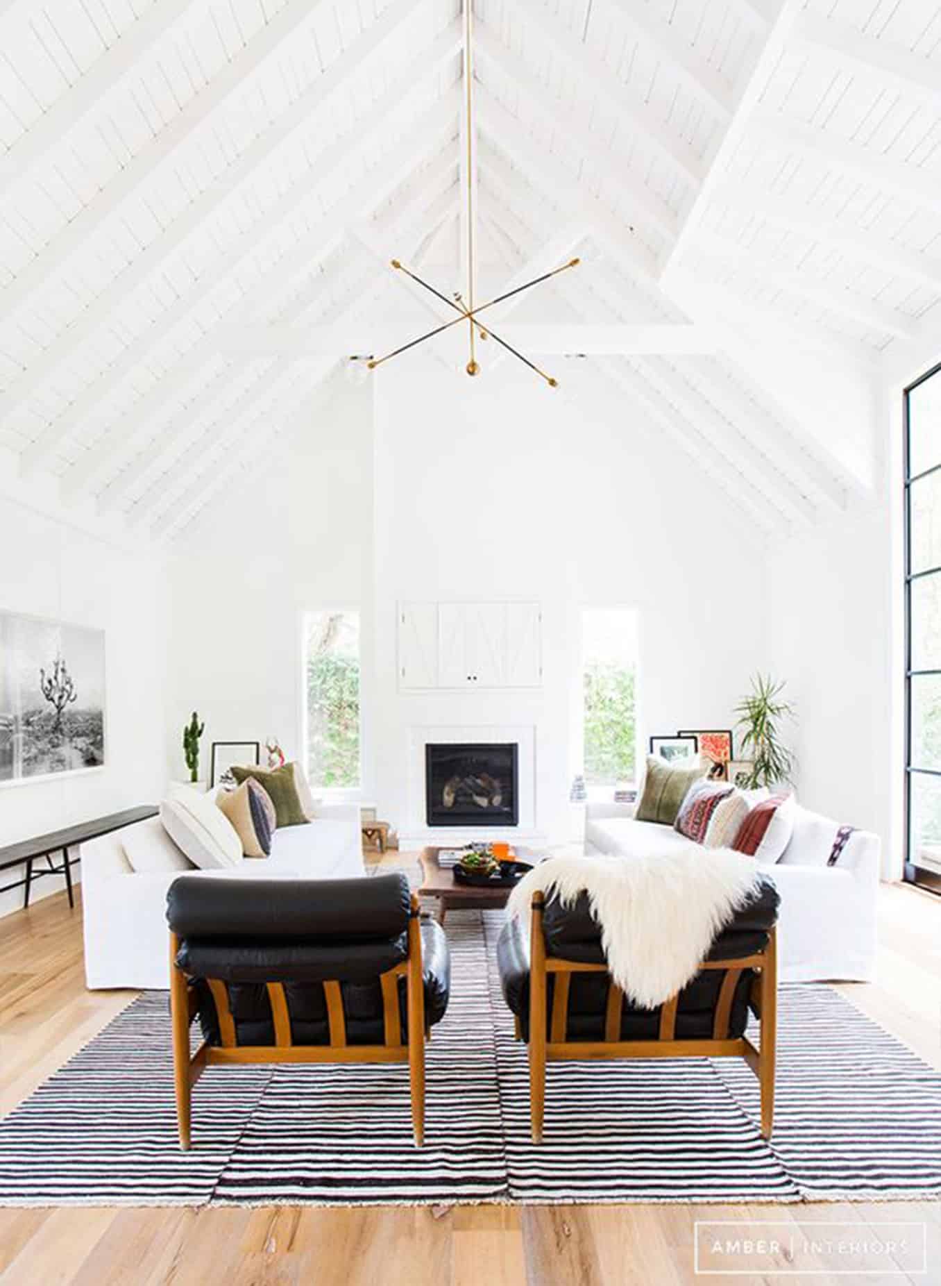 Alt tag for stunning-vaulted-ceilings-amberinteriors-cococozy