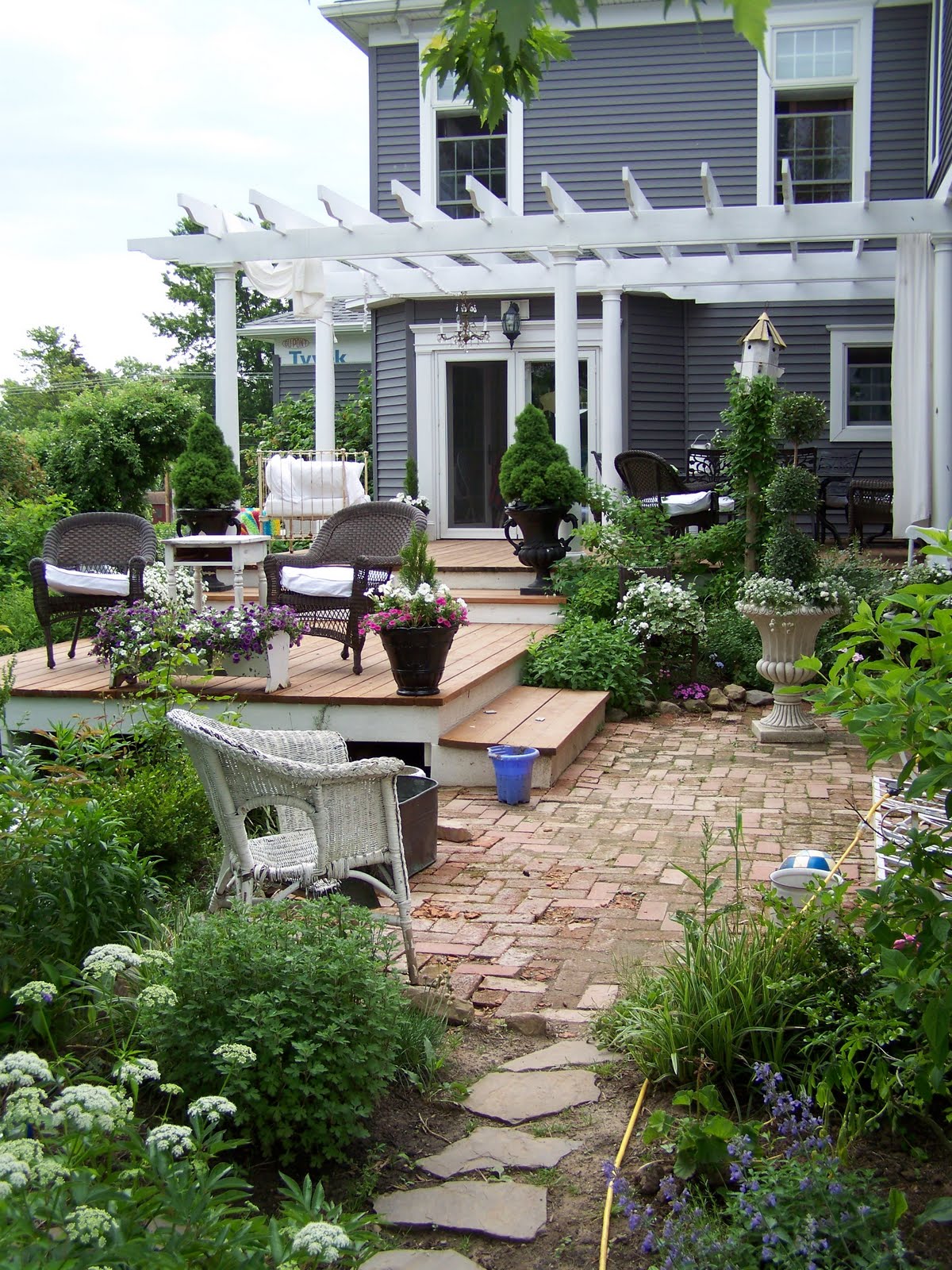 Alt tag for outdoor-living-patio-porch-ideas-cococozy-arborhouselane