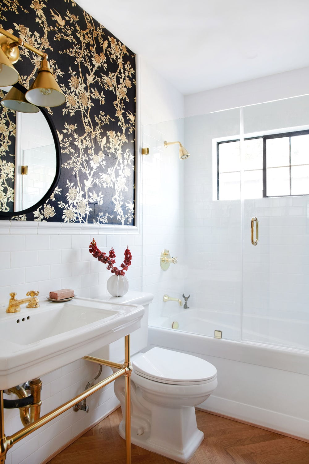 Self-Care+At+Home+With+These+Dreamy+Bathrooms