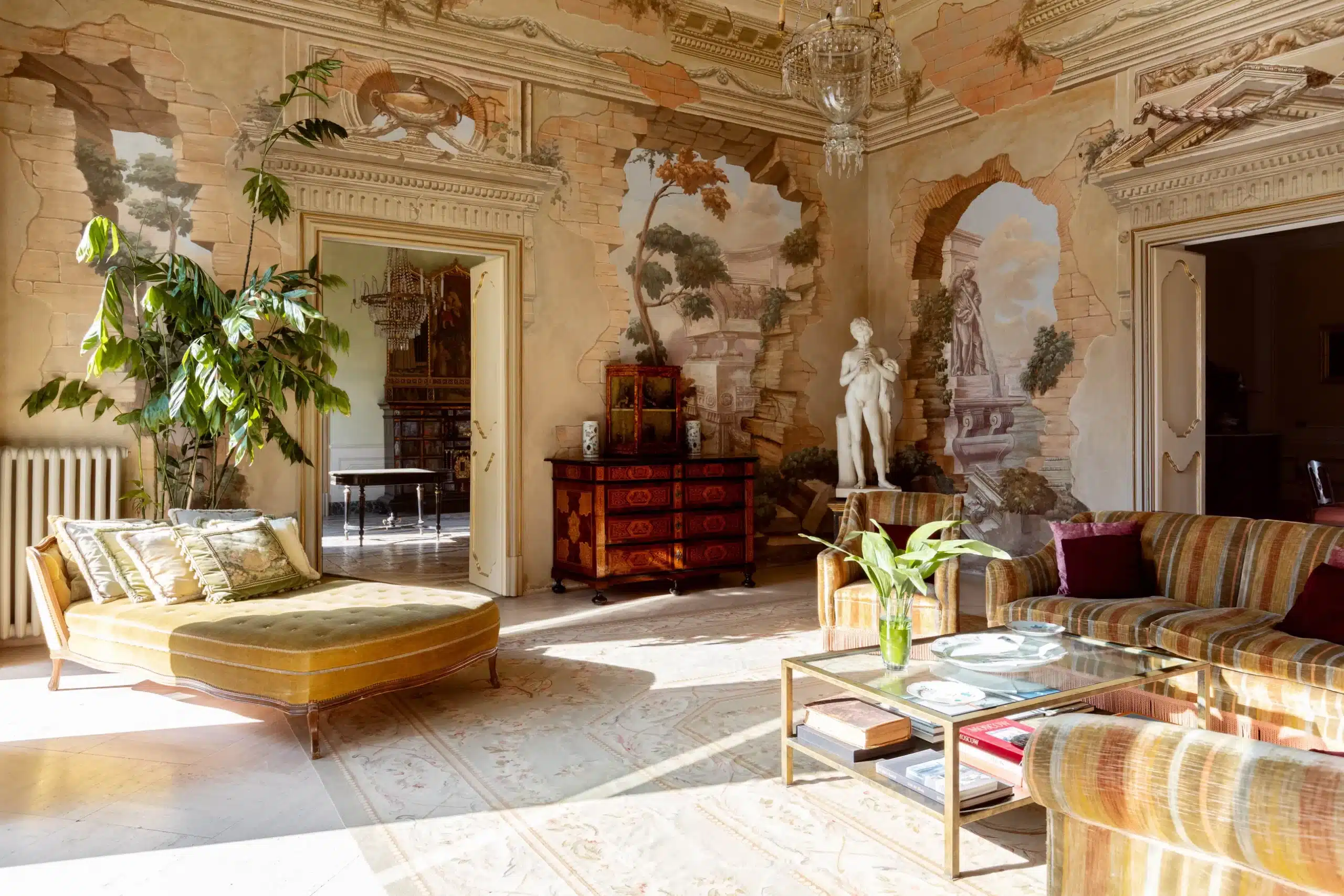 Alt tag for italian-villa-airbnb-the-white-lotus-cococozy2