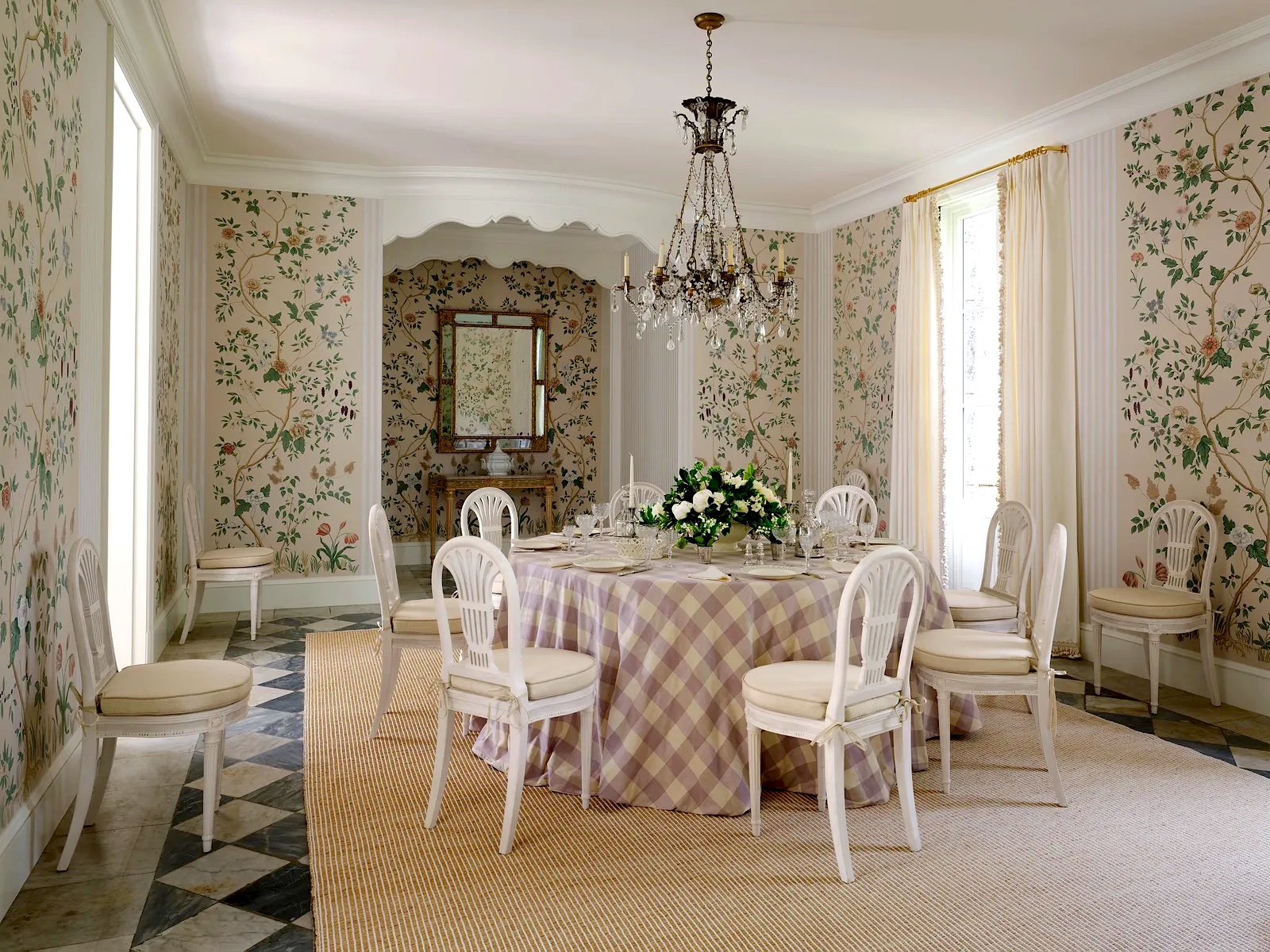 Alt tag for elegant-palm-beach-dining-room-floral-wallpaper-cococozy