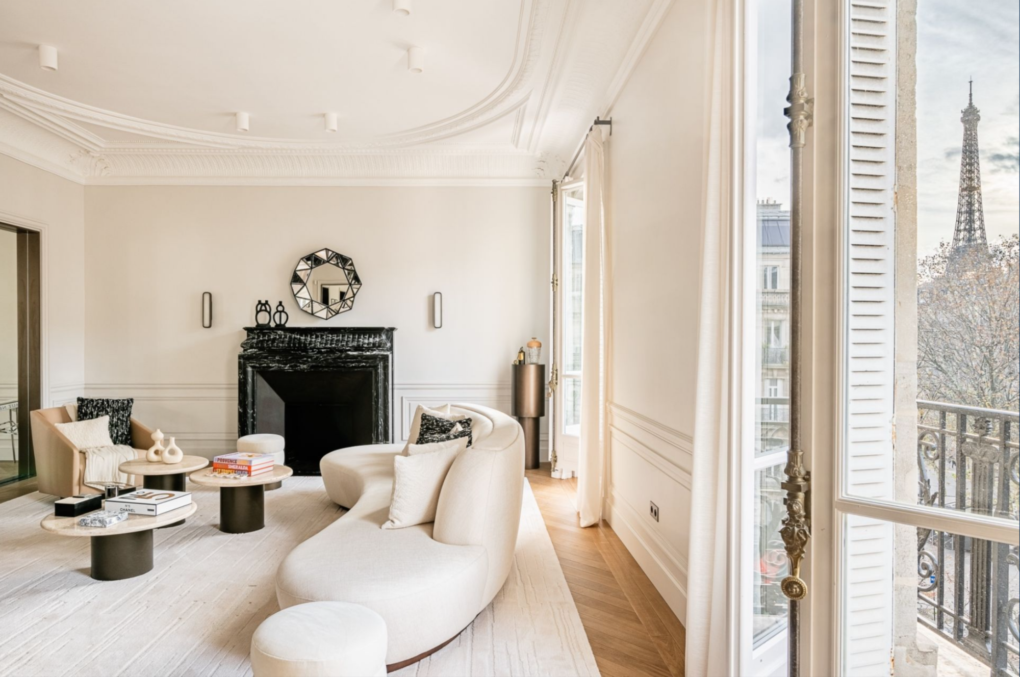 modern-luxurious-parisian-apartment-living-room