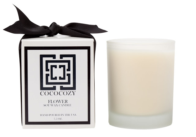 COCOCOZY Flower Candle and it's box