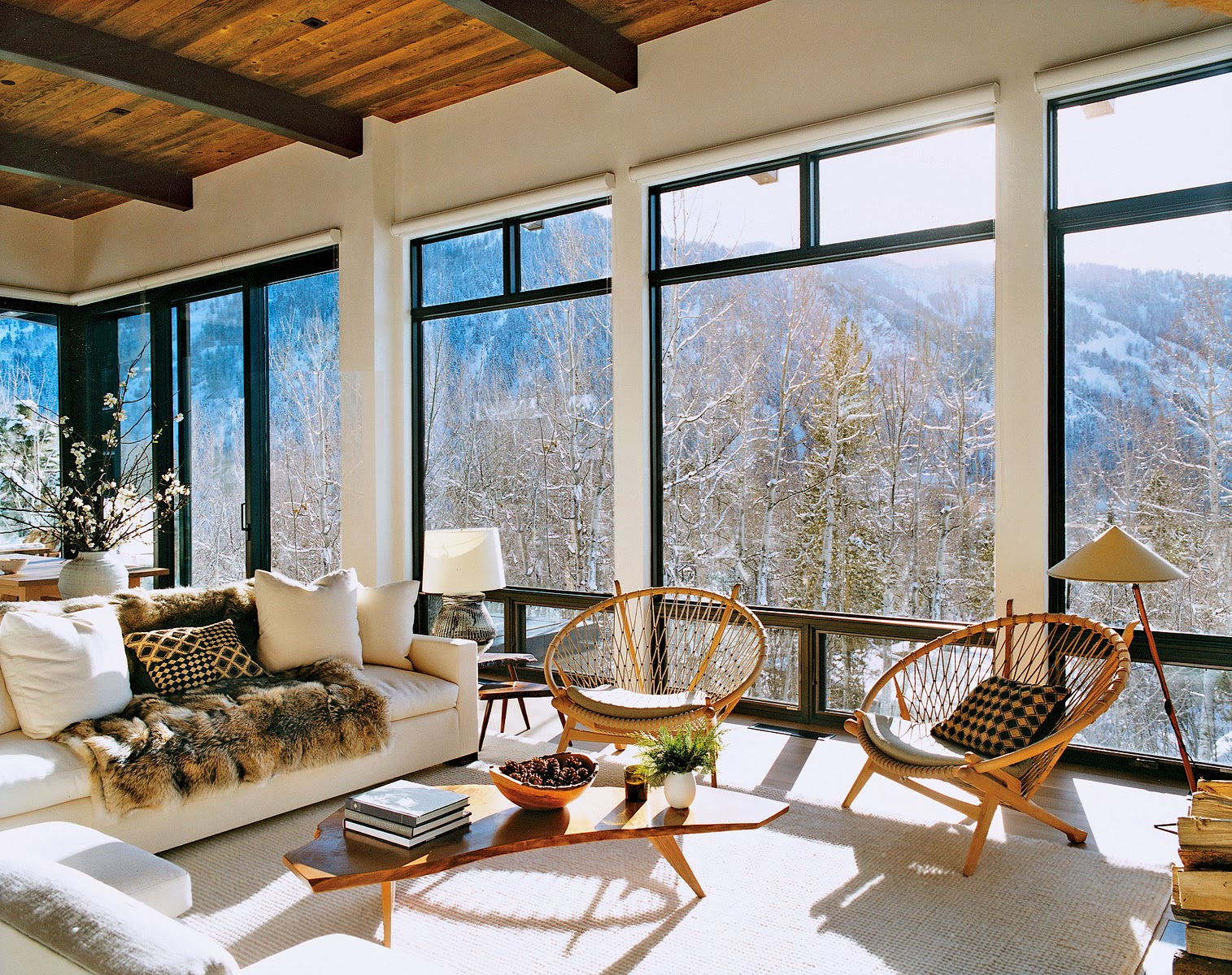 Aerin Lauder's modern winter home in Aspen with floor to ceiling windows