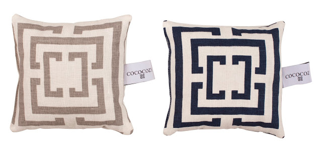 COCOCOZY Lavender Sachets in gray and navy