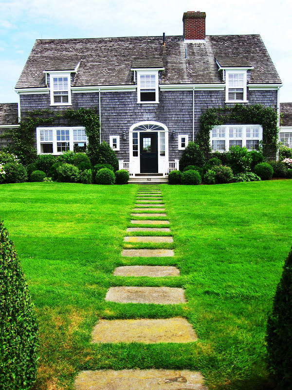 Home along the Rose Walk in Nantucket