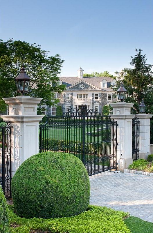 Gate of a mansion in New Jersey