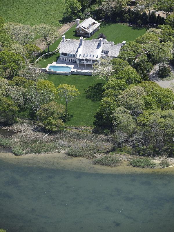 Aerial view of a mansion in East Hampton